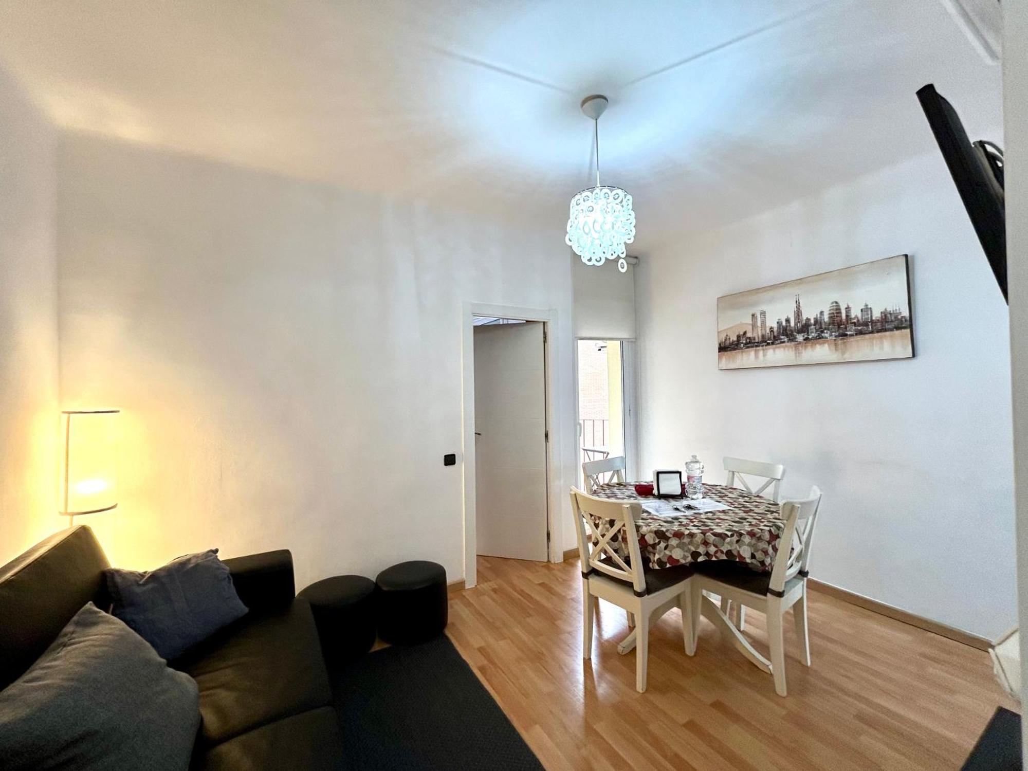 Apartment Carrer D'Olesa Barcelona Buitenkant foto